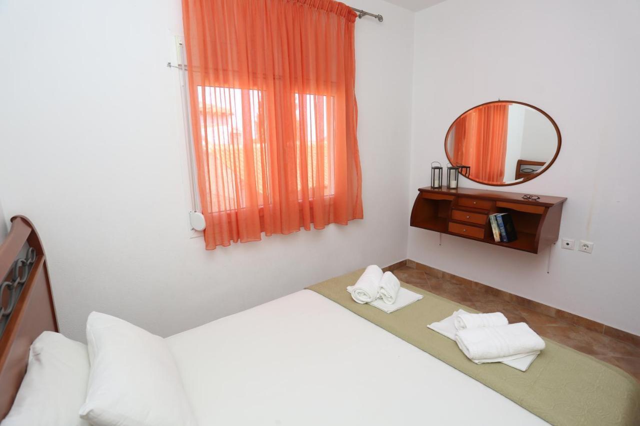 Palia Platia Apartments เปฟโกโฮรี ภายนอก รูปภาพ
