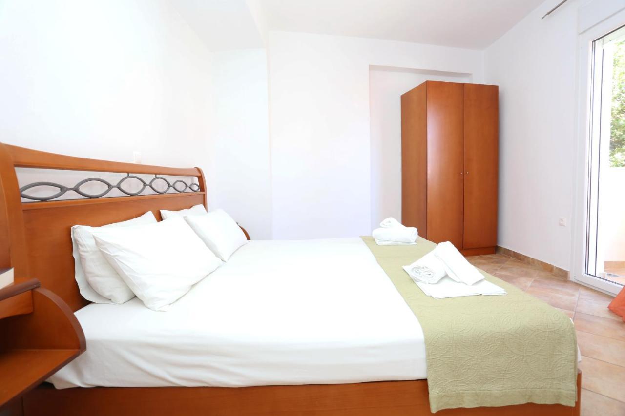 Palia Platia Apartments เปฟโกโฮรี ภายนอก รูปภาพ